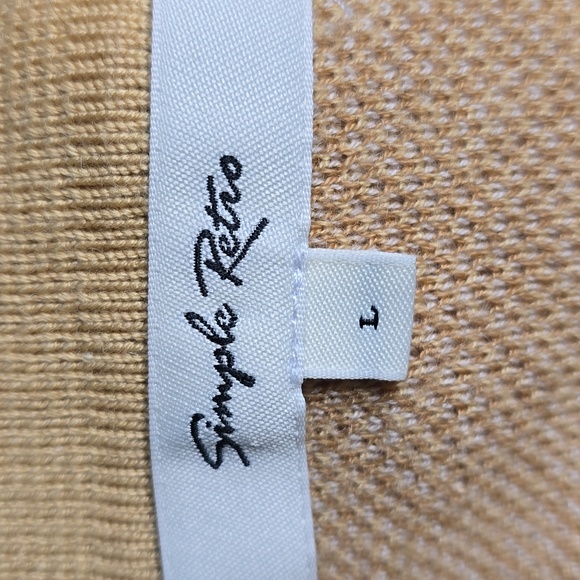 Simple Retro Floral Sweater - Picture 7 of 9